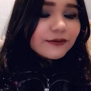 Meet your Posher, Nayely